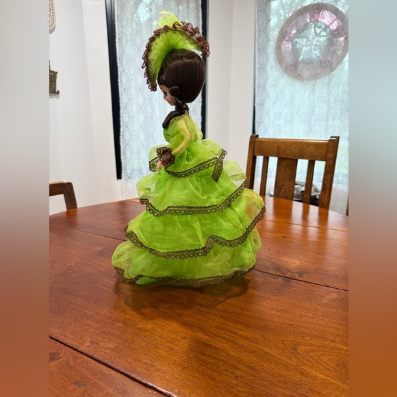Vintage Southern Belle Boudoir Bradley Doll Bright Green Ruffled Gown BIG EYES - Picture 5 of 8